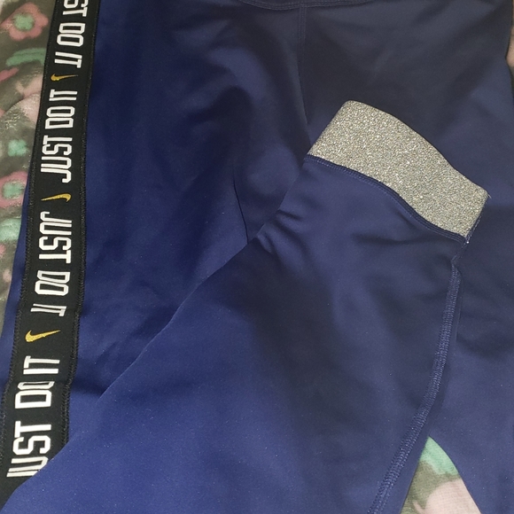 Nike Leggins - Picture 7 of 8